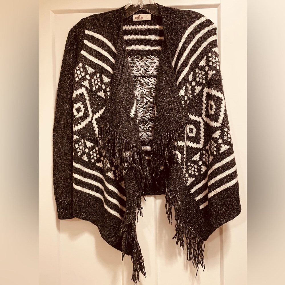Cozy Gray and White Fringe Cotton Blend Cardigan